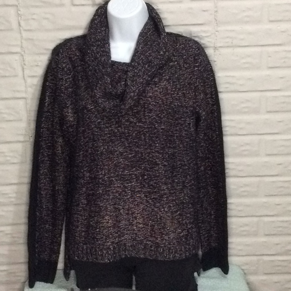 The Limited sweater Sz Small